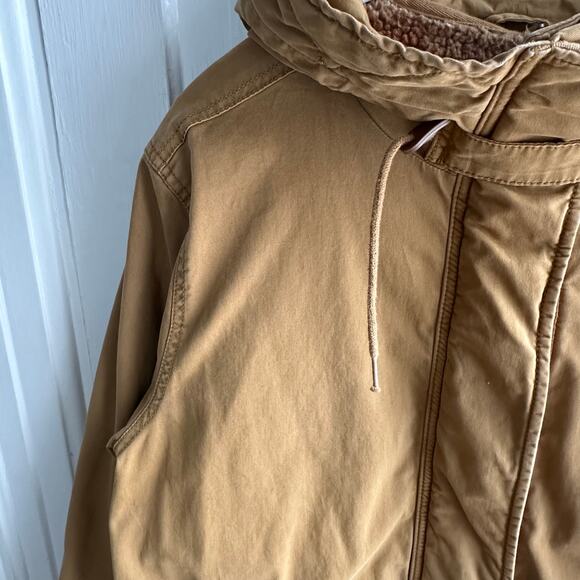 GAP Utility Jacket with Removable Sherpa Liner - Picture 6 of 11